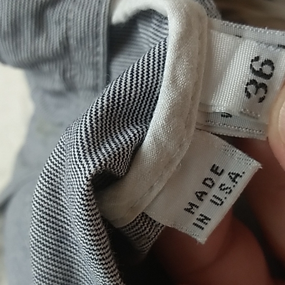 Unis Women's Shorts size 36 waist. Blue and White striped button fly with a tie. - Picture 4 of 7